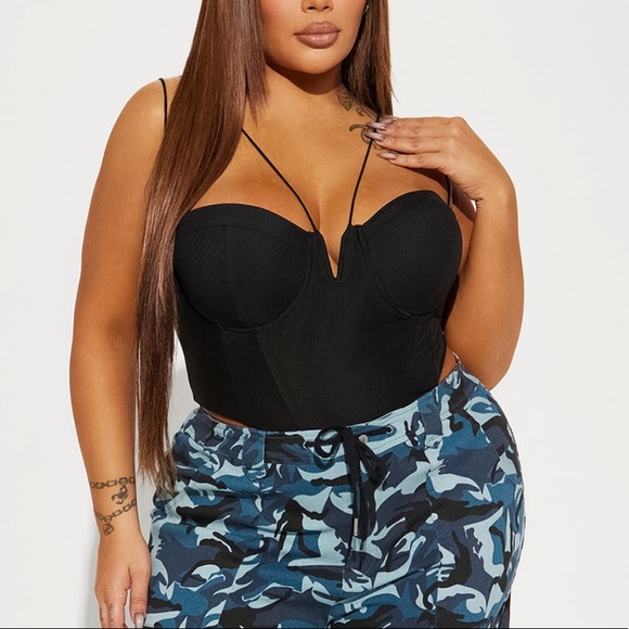 Corset stretch crop top size 2X - Picture 2 of 2